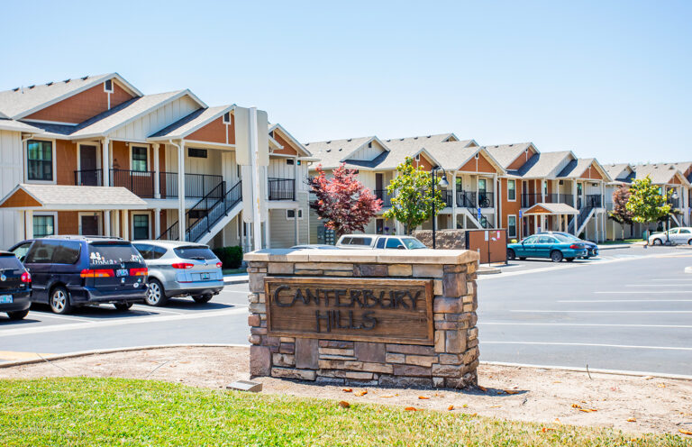 Canterbury Hills apartment community