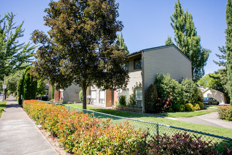 Holly Street Apartments